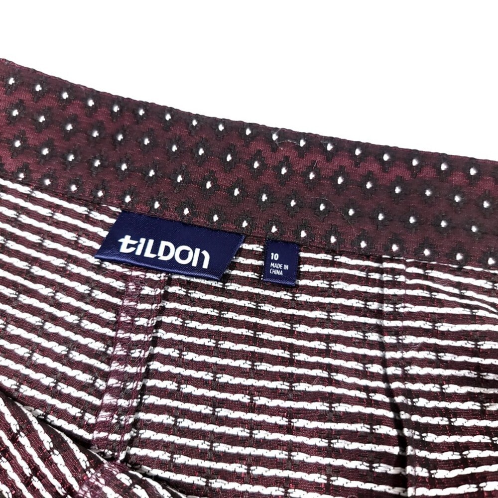 NWT Tildon Jacquard Crop Top and High Waisted Shorts Set in Burgundy Large - Picture 9 of 11